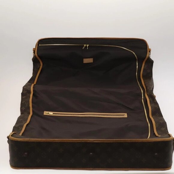 LOUIS VUITTON Monogram Portable Cabin Garment Cover - Picture 12 of 15
